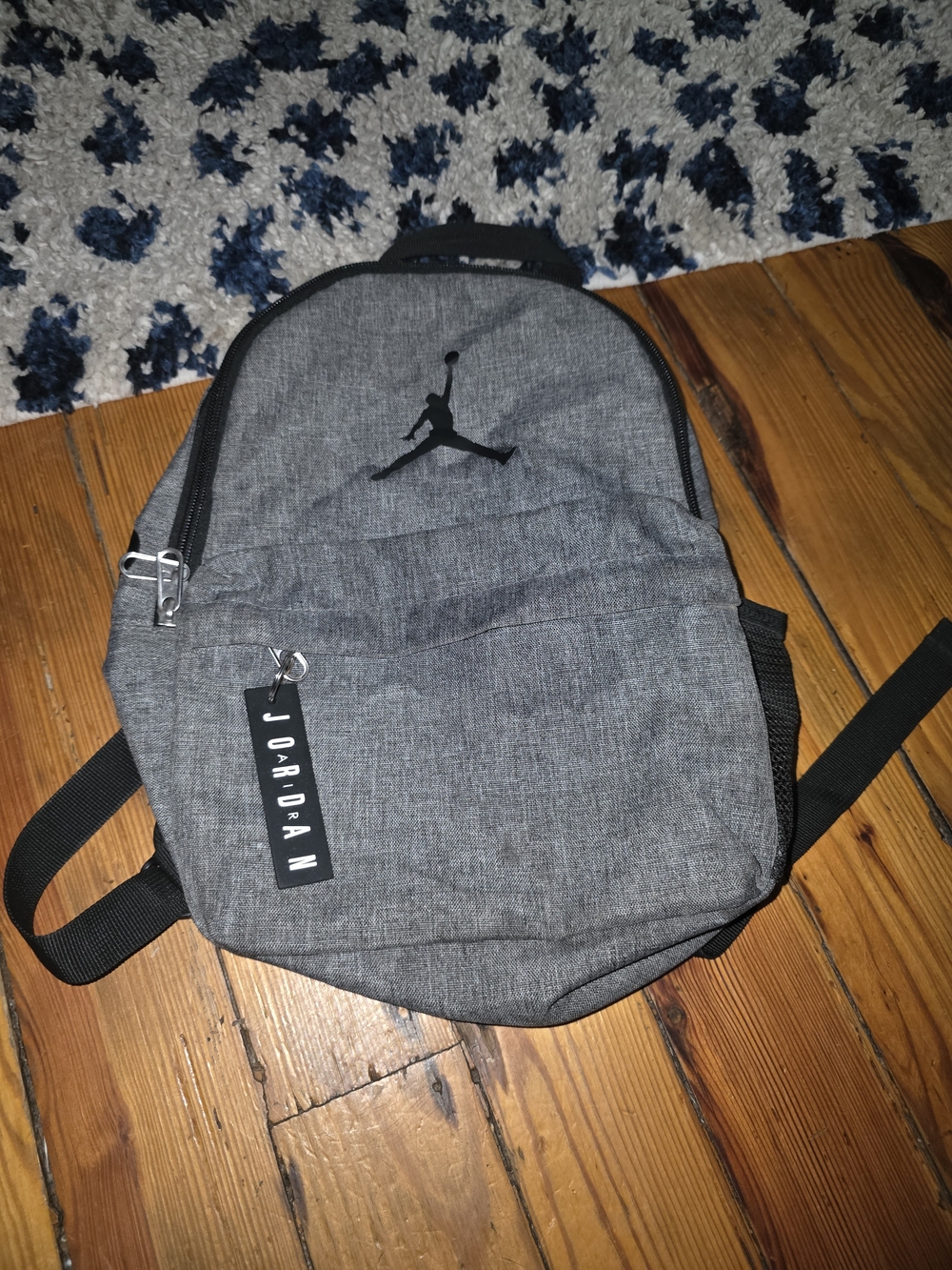 Jordan Men’s Grey Everyday Mini Backpack